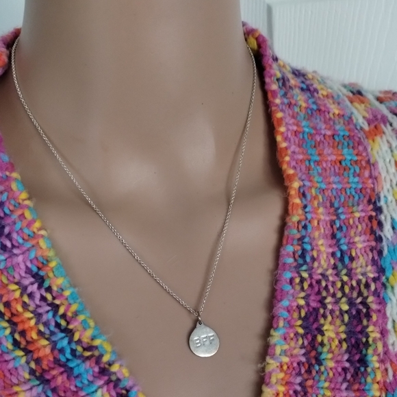 BFF Elegant Silver Necklace - Picture 6 of 6